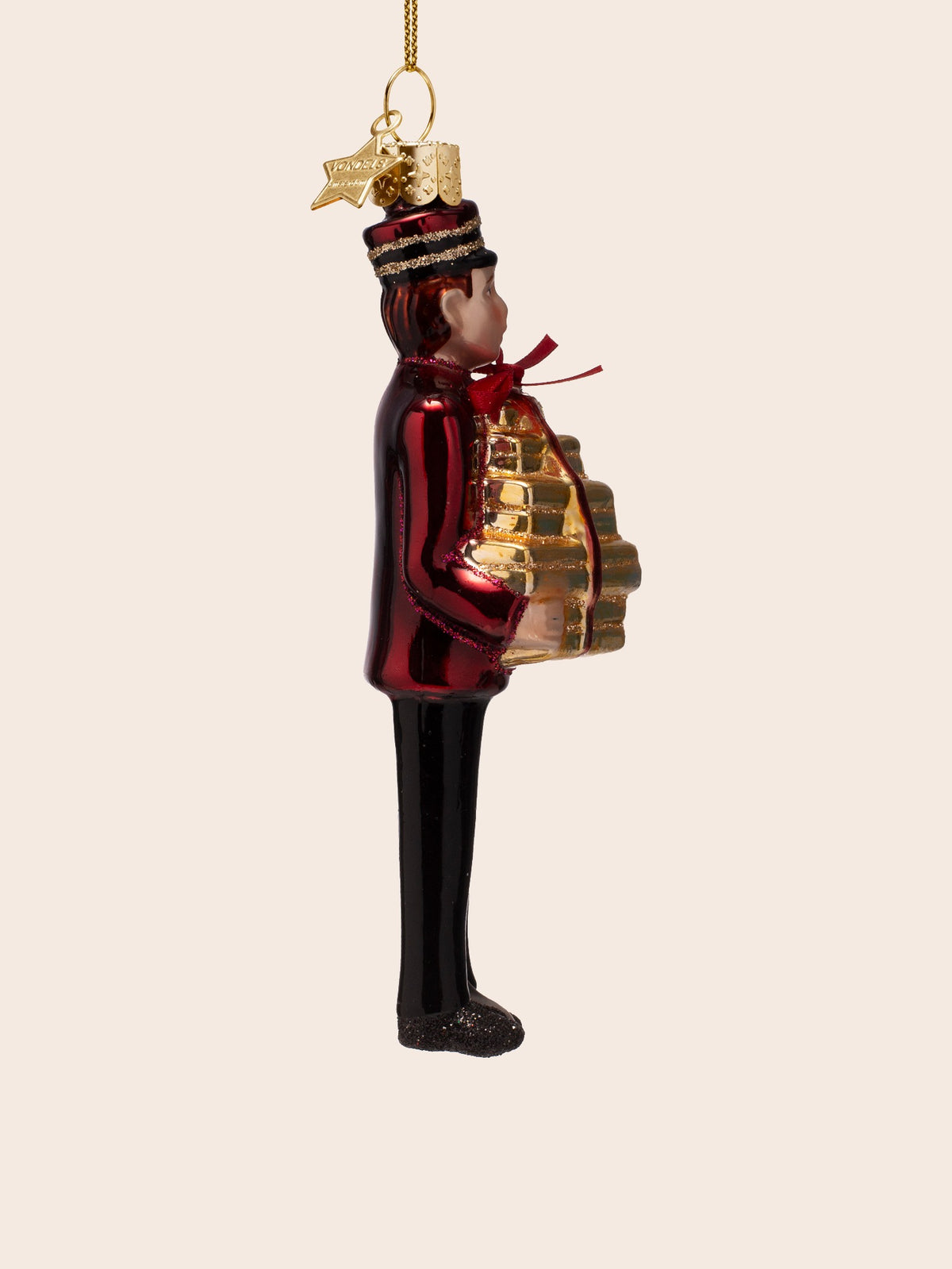 Right profile view showing the depth of the stacked gold parcels