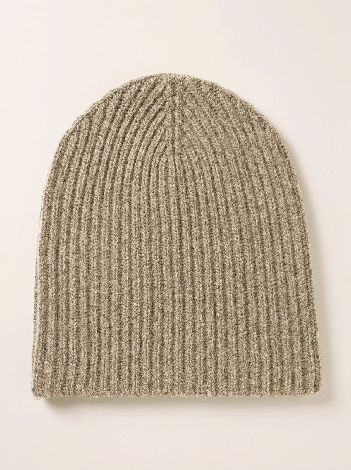 Ribbed cashmere beanie in pebble beige with vertical knit and shaped crown