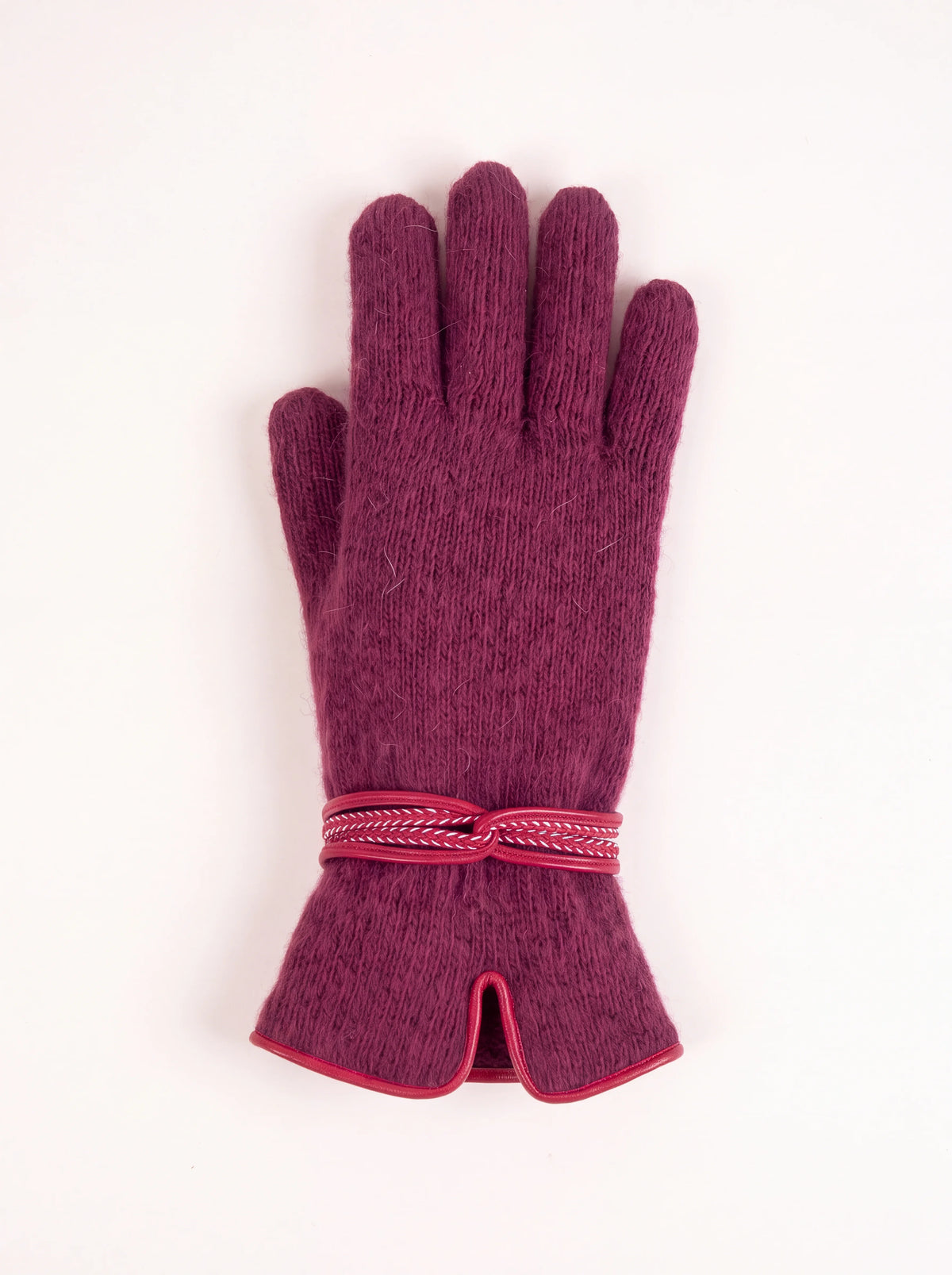 Burgundy knitted wool and cashmere glove with knotted wrist strap and notched cuff