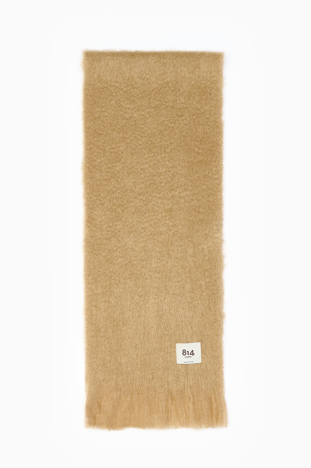 Sand mohair-blend scarf with a brushed texture, fringed hem and a white 814 label