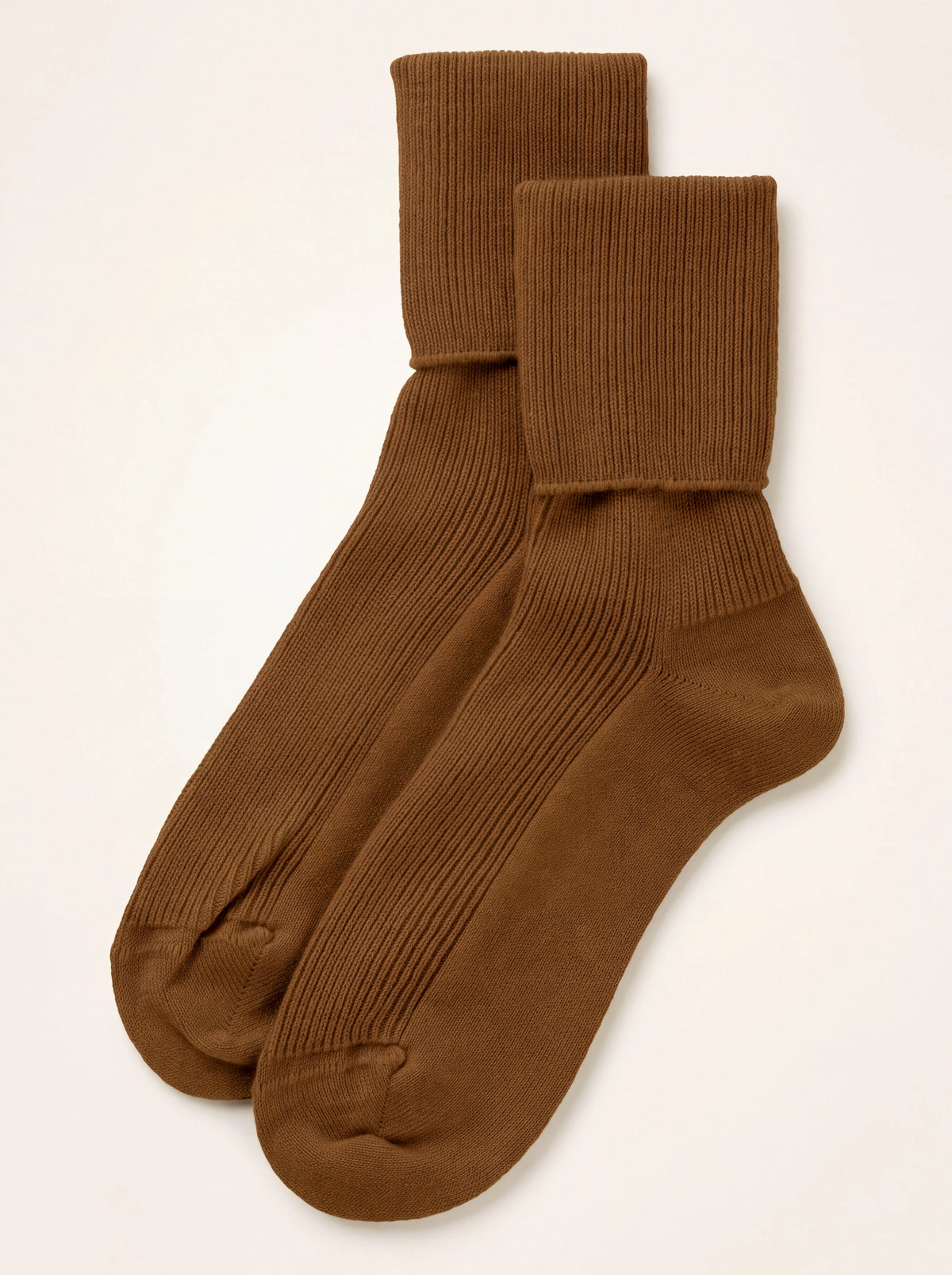 Dark camel cashmere ankle socks with ribbed knit and fold-over cuffs laid flat